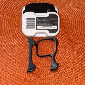 ArcPulse Aluminum 16 Pro Max Finger Grip - Polished Graphite